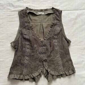 Axes Femme khaki green lace vest with ruffles and hook detail front